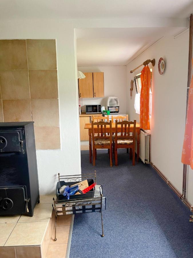 Chata Monika Frymburk nad Vltavou Exterior foto